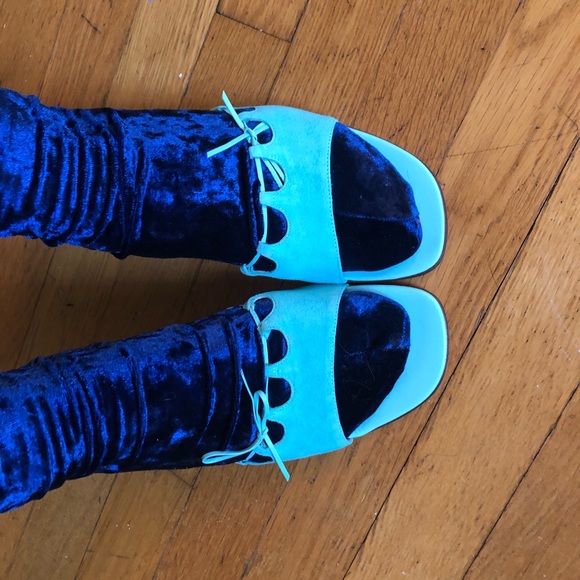 Isaac Mizrahi Shoes - Issac Mizrahi Egg Shell Blue Mules Sz 8.5